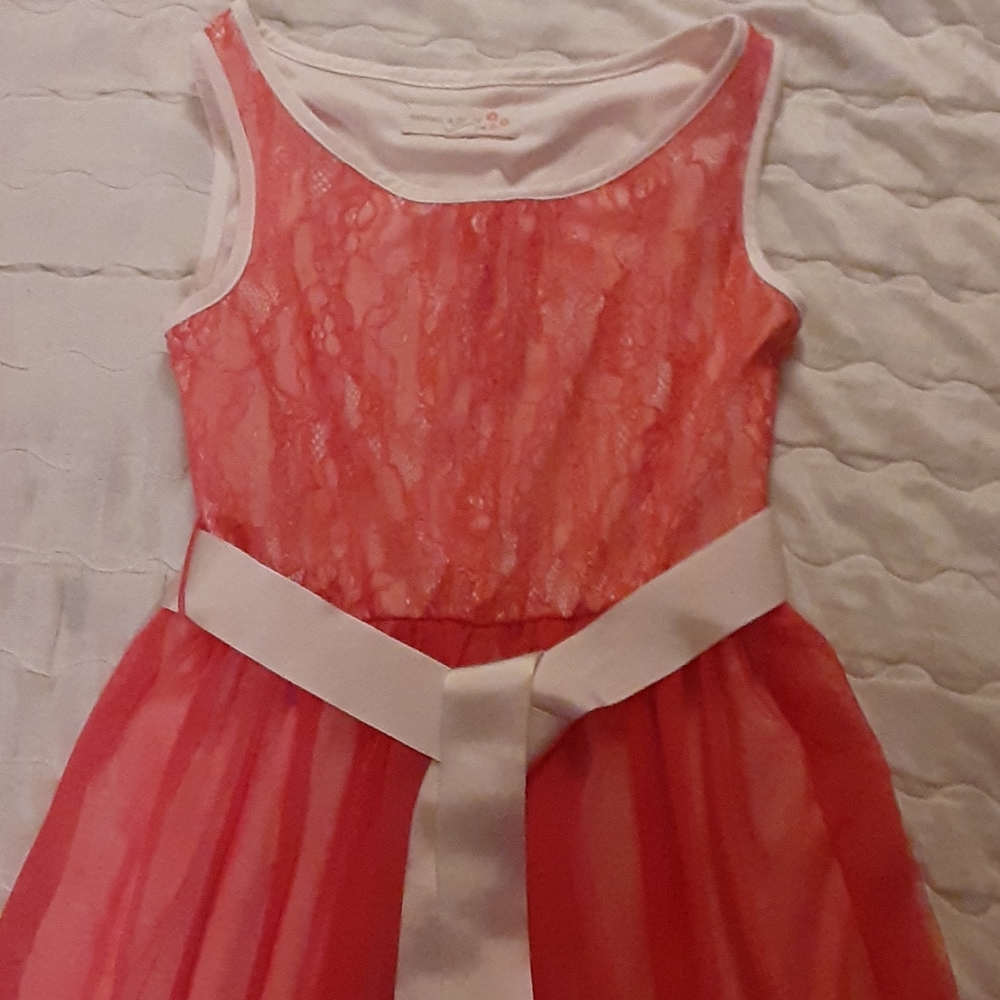 Girls, lace and tulle dress
